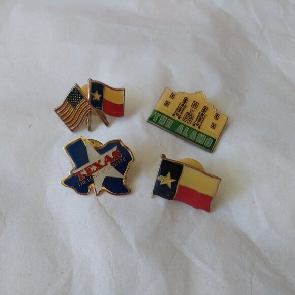 Vintage Texas Alamo USA Lapel Hat Pins Lot of 4 Yellowed Damaged AS IS - Picture 2 of 11